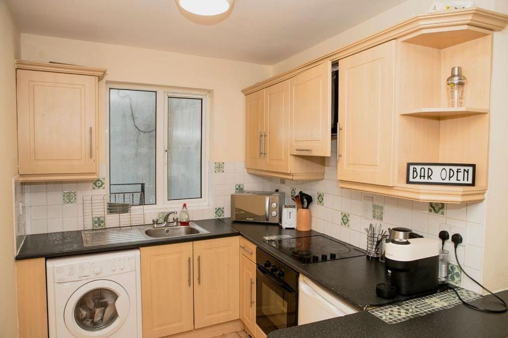 City Centre Gem Galway Ngoại thất bức ảnh